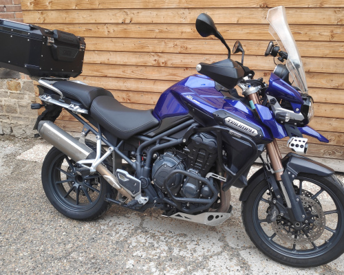 TRIUMPH 1200 TIGER EXPLORER