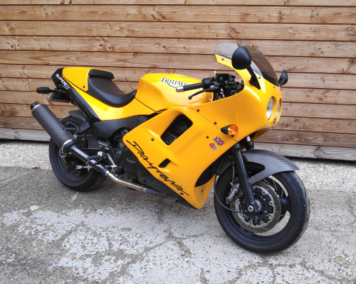 TRIUMPH DAYTONA 900 SUPER III